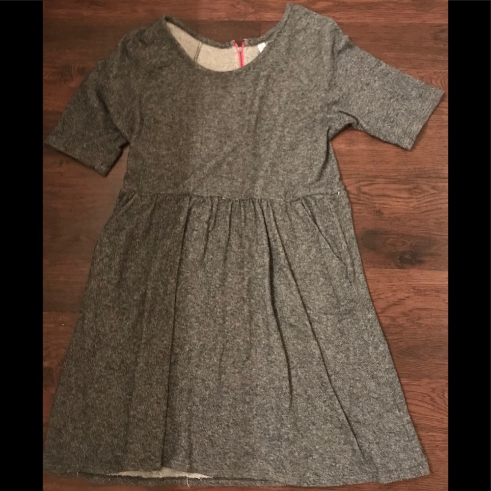 Grey dress